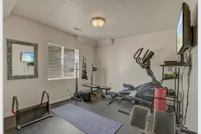 6226 S Clear St, Murray, UT 84107 - Photo 26