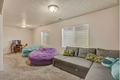 6226 S Clear St, Murray, UT 84107 - Photo 30