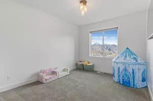 2208 E Snow Blossom Way, Draper, UT 84020 - Photo 34
