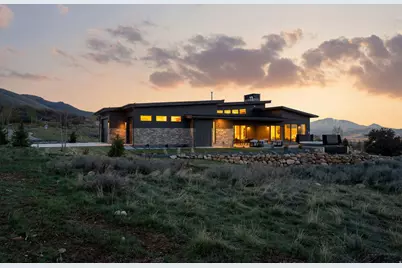 5585 E Highland View Ct, Eden, UT 84310 - Photo 82
