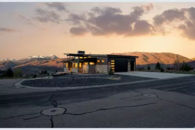 5585 E Highland View Ct, Eden, UT 84310 - Photo 76