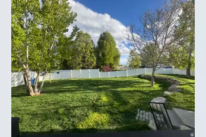12 E 2150 N, Layton, UT 84041 - Photo 30