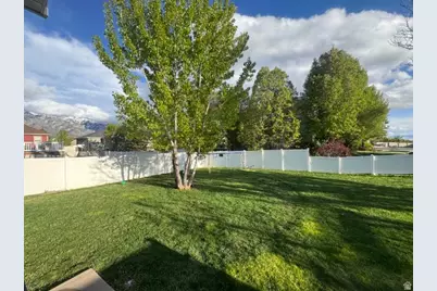 12 E 2150 N, Layton, UT 84041 - Photo 36