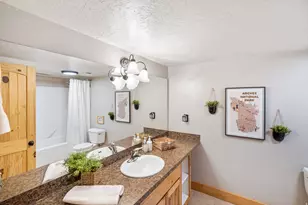 2013 N River View Cir, Huntsville, UT 84317 - Photo 32