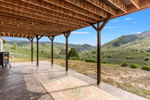 2013 N River View Cir, Huntsville, UT 84317 - Photo 34