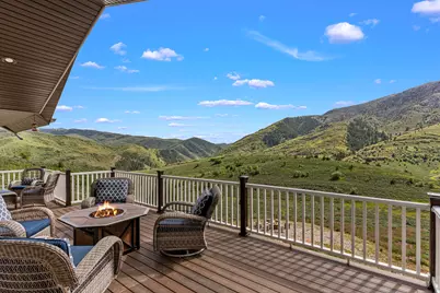 2013 N River View Cir, Huntsville, UT 84317 - Photo 22