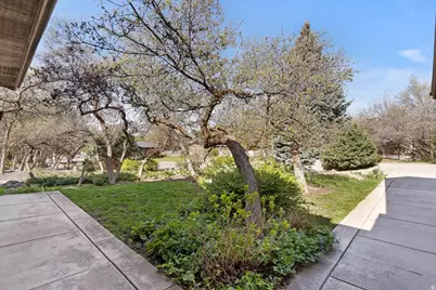 5074 Iroquois Way, Ogden, UT 84403 - Photo 2