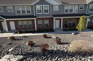 2736 E Kistler Alley, Eagle Mountain, UT 84005 - Photo 2