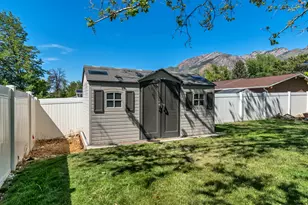 7152 S 2740 E, Cottonwood Heights, UT 84121 - Photo 22