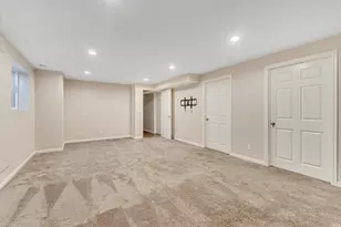 7152 S 2740 E, Cottonwood Heights, UT 84121 - Photo 18