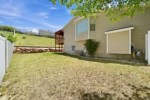 5367 Ridge Flower Way S, Salt Lake City, UT 84118 - Photo 20