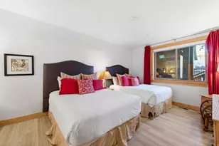 7447 Royal Street E, Park City, UT 84060 - Photo 18