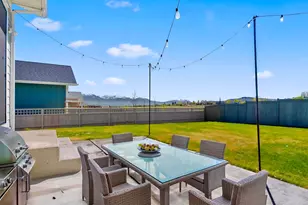 563 W Founders Blvd, Saratoga Springs, UT 84045 - Photo 32