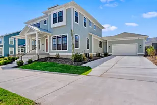 563 W Founders Blvd, Saratoga Springs, UT 84045 - Photo 2