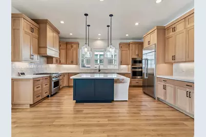 563 W Founders Blvd, Saratoga Springs, UT 84045 - Photo 10