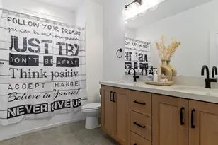 563 W Founders Blvd, Saratoga Springs, UT 84045 - Photo 24