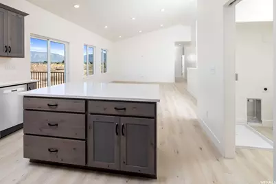 798 W 70 Res N #85, Hyrum, UT 84319 - Photo 8