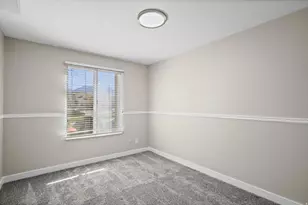 456 E Creekside Cir, Murray, UT 84107 - Photo 16