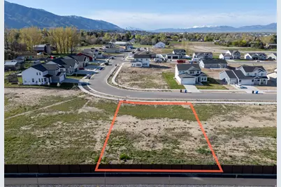 729 E 2475 N, North Logan, UT 84341 - Photo 4
