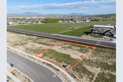 729 E 2475 N, North Logan, UT 84341 - Photo 6