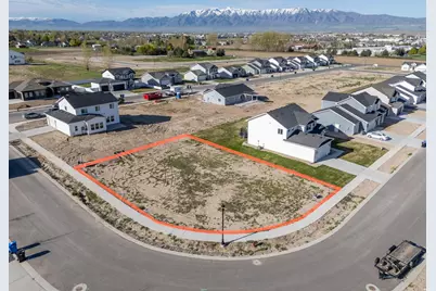 732 E 2475 N #52, North Logan, UT 84341 - Photo 2