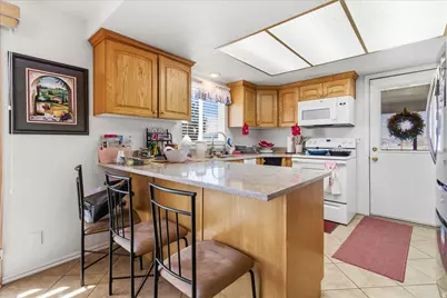 283 N 300 E, Mount Pleasant, UT 84647 - Photo 8