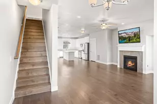 10374 S Sage Canal Way, Sandy, UT 84070 - Photo 20