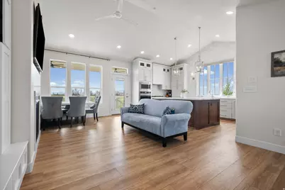 4817 W 50 S, West Point, UT 84015 - Photo 10