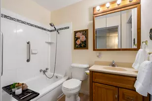 1028 W 1000 N, Salt Lake City, UT 84116 - Photo 14