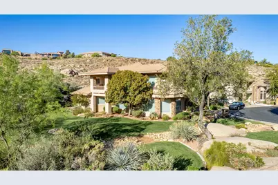 2240 E Cobalt Dr #15, Saint George, UT 84790 - Photo 36