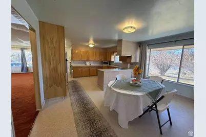 885 N 600 E, Price, UT 84501 - Photo 6