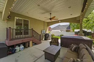 4521 W Carriage Ln N, Cedar Hills, UT 84062 - Photo 30