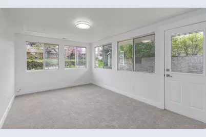 797 S 350 W, Bountiful, UT 84010 - Photo 4