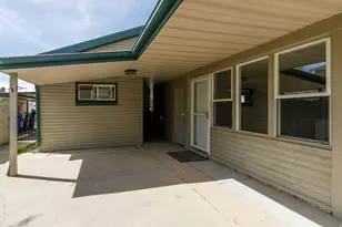 797 S 350 W, Bountiful, UT 84010 - Photo 32