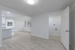 797 S 350 W, Bountiful, UT 84010 - Photo 16
