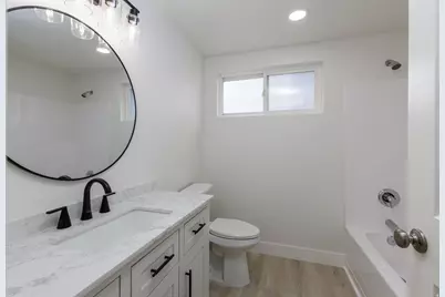 797 S 350 W, Bountiful, UT 84010 - Photo 20