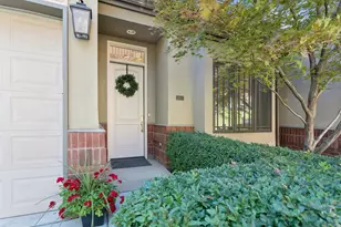 281 N Almond St W, Salt Lake City, UT 84103 - Photo 4