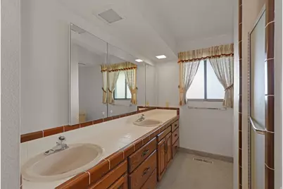 777 E 6600 S, Hyrum, UT 84319 - Photo 24