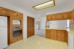 777 E 6600 S, Hyrum, UT 84319 - Photo 12