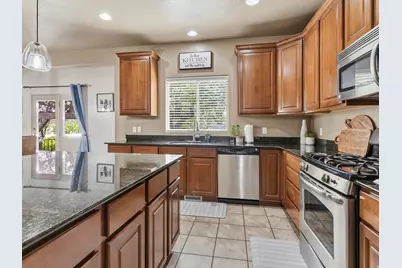 3257 W Stoker Cv S, South Jordan, UT 84095 - Photo 8