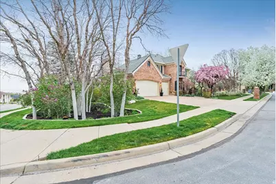 1095 E Mariwood Cir, North Salt Lake, UT 84054 - Photo 10