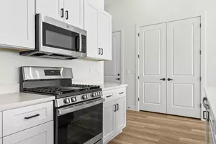 2054 W. 320 S., Hurricane, UT 84737 - Photo 8