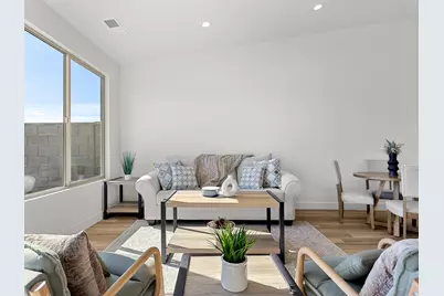 2046 W 320 S, Hurricane, UT 84737 - Photo 4