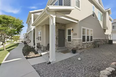 5658 W Island Ridge Dr, West Valley, UT 84118 - Photo 2