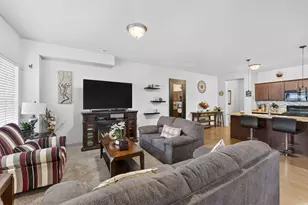 5658 W Island Ridge Dr, West Valley, UT 84118 - Photo 10