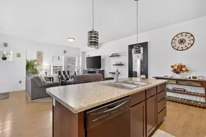 5658 W Island Ridge Dr, West Valley, UT 84118 - Photo 18