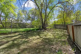 666 E Larchwood Dr, Midvale, UT 84047 - Photo 16