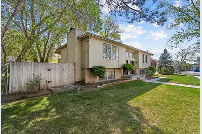 666 E Larchwood Dr, Midvale, UT 84047 - Photo 2