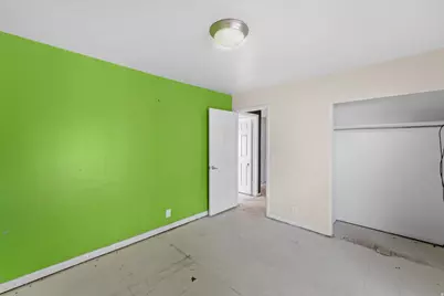 666 E Larchwood Dr, Midvale, UT 84047 - Photo 28