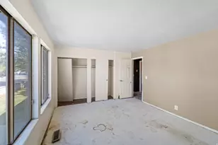 666 E Larchwood Dr, Midvale, UT 84047 - Photo 26